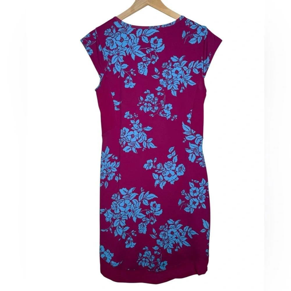 NEW Title Nine Sunbuster Rashguard Dress Magenta Floral Cap Sleeve UPF 50 Sz‎ M - Picture 3 of 10